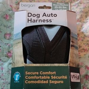 Brands new Dog Auto harness